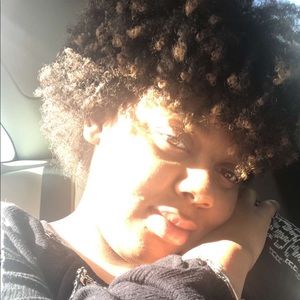 Meet your Posher, Hazel